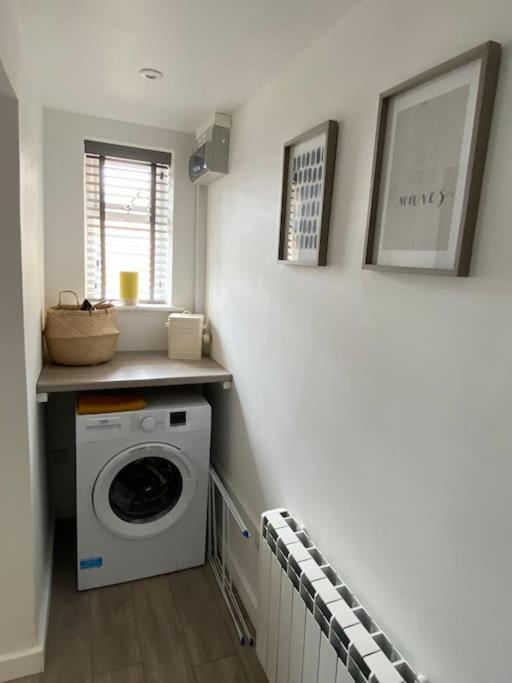 Flat Lode Nook Modern 2 Bed Home With Hot Tub Pool Extérieur photo
